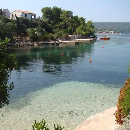 Apartment Rosana Nečujam